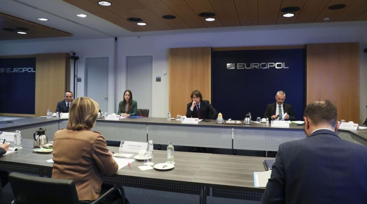 Sekulović i Brđanin: Jačanjem saradnje sa Europolom do efikasnijih rezultata u oblasti borbe protiv organizovanog kriminala