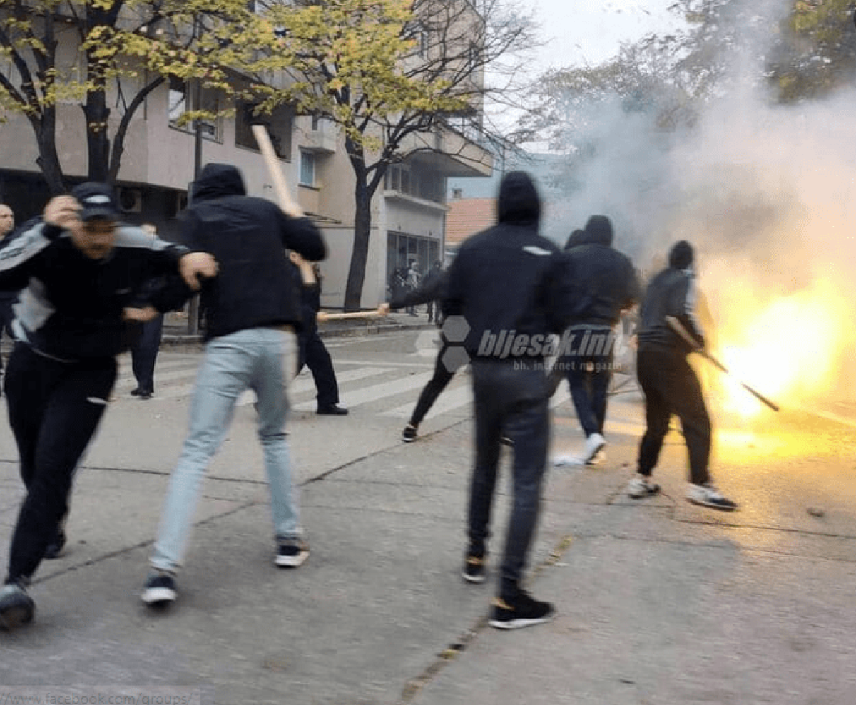 Neredi zbog grafita u Mostaru: Sukobili se navijači, ima povrijeđenih
