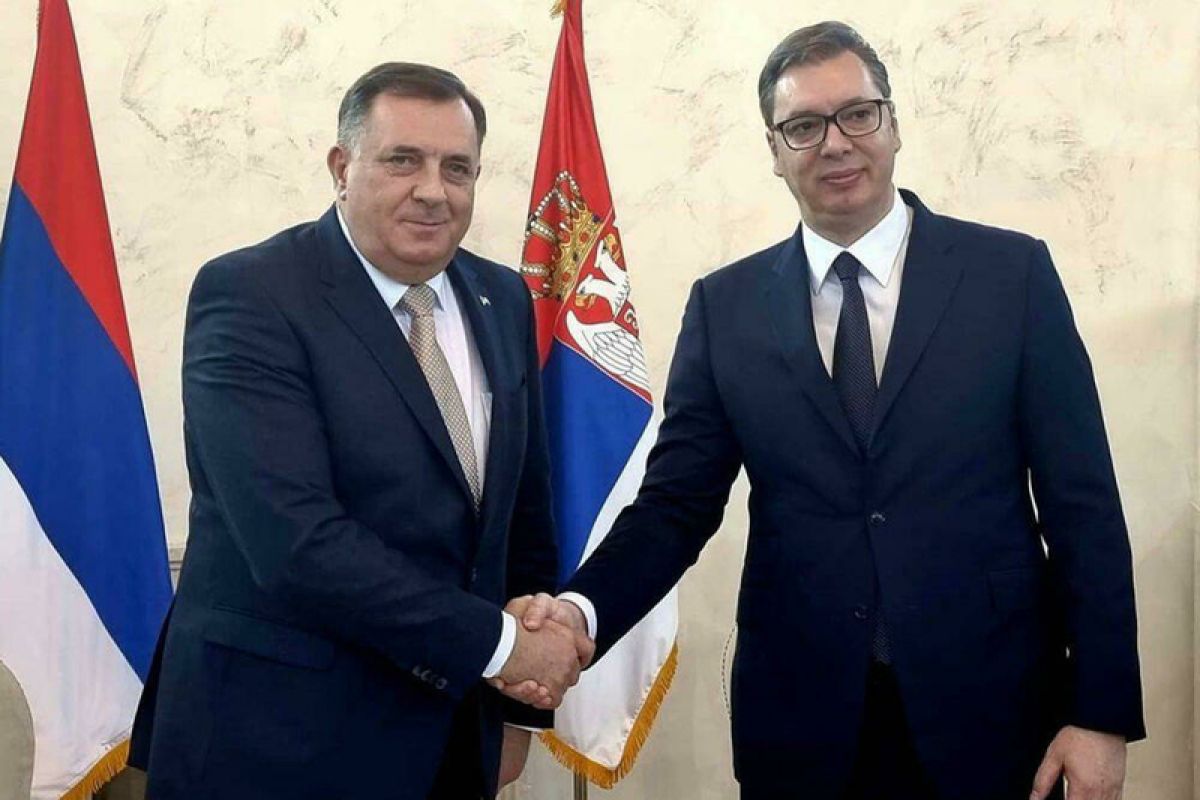 Vučić zamolio Dodika: Bori se, jedino je ovo ispravan način!