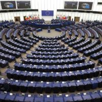 Evropski parlament traži sankcije za Dodika