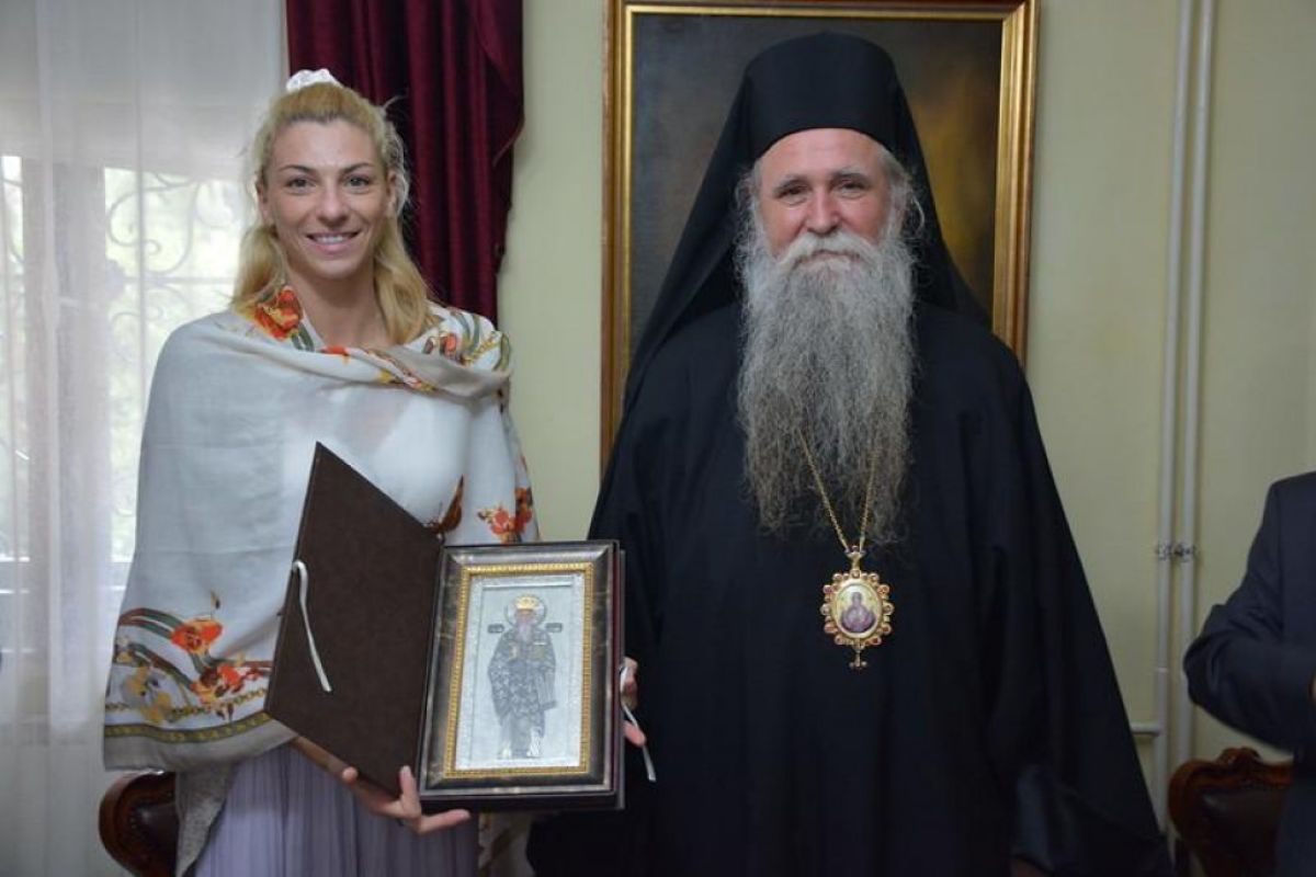 Joanikije darovao Mariji Vuković ikonu Svetog Vasilija