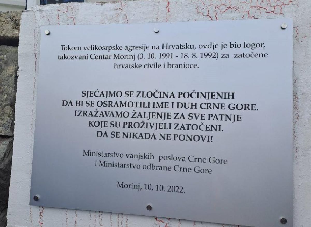 Hrvatsko ministarstvo tvrdi: Abazović znao za postavljanje ploče u Morinju