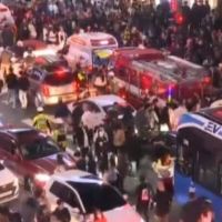 VIDEO – Horor na ulicama Seula: Najmanje 146 mrtvih u stampedu na proslavi Noći vještica