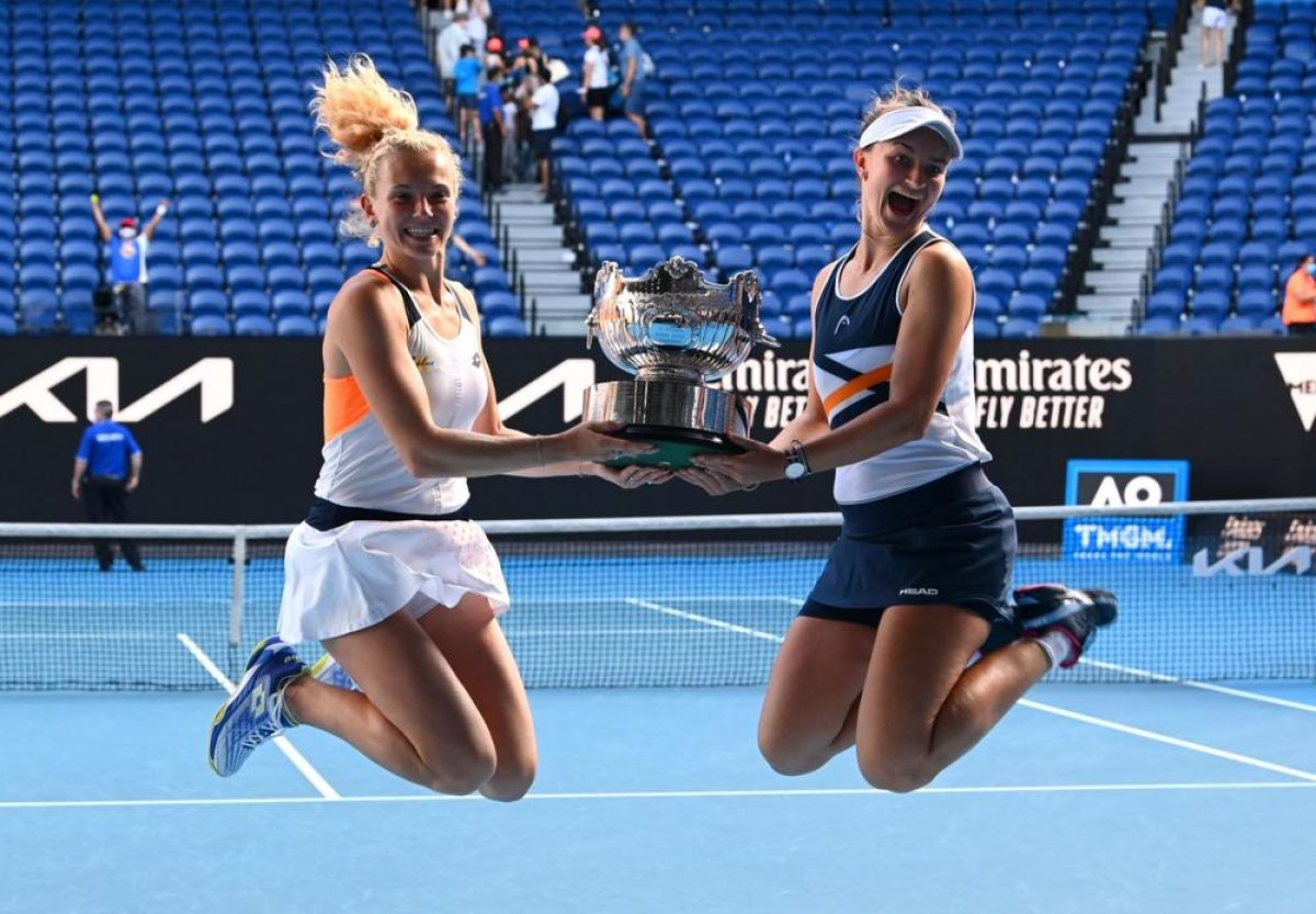 Sinijakova i Krejčikova odbranile titulu na Australijan openu