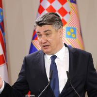 Milanović: Sudije Ustavnog suda su nepismeni gangsteri