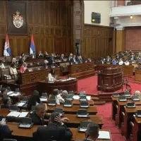 Srbija: Novi premijer preuzima dužnost, danas prva sjednica Vlade u novom sazivu
