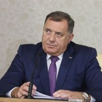 Dodik: Republika Srpska ima problem sa lažnim izvještavanjem lažnog visokog predstavnika