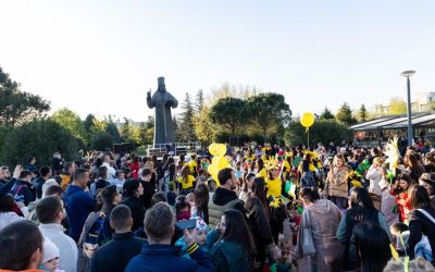 Manifestacija TOP-a „Od cvijeća cvijeću“, prikupljena sredstva za djecu sa teškoćama u razvoju