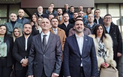 PES predao izbornu listu u Nikšiću: Spajić listu nazvao ubjedljivo najboljom