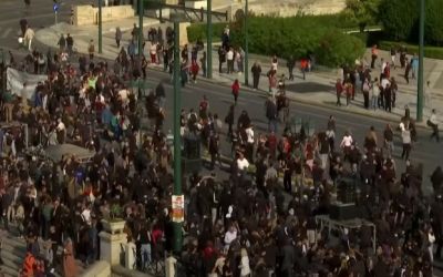 Haos na ulicama Atine: Sukob policije i demonstranata