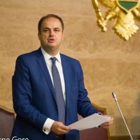 Nimanbegu pisao Spajiću: Skandalozno označavanje Peći kao grada Srbije, Crna Gora je 2008. priznala Kosovo