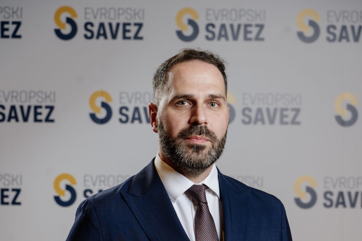 Čelanović Jokiću: Izabrali ste pijačnu politiku i doveli do blokade grada