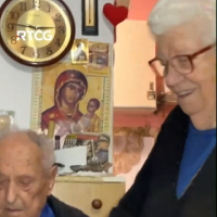 VIDEO – Blažo i Rozalija iz Herceg Novog zajedno imaju 186 godina: Dan im počinje kafom i rakijom…