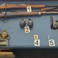 FOTO – Pretres u Beranama: Policija oduzela puške, pištolje, ručne bombe…