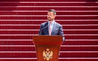 FOTO – Milatović posthumno odlikovao Duška Jovanovića, potom Ćalović Marković, Dejana Savićevića, Mirsada Serhatlića…