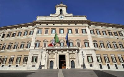 Italija: U ličnim kartama sada roditelj, umjesto otac i majka