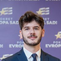 Čarapić Đuroviću: Sastavili ste Vladu jer ste prevarili svakoga ko vas je na ulicu sreo