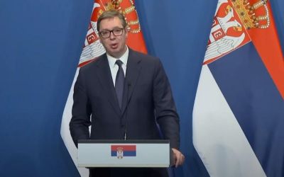 Vučić: Cijeli svijet skoči da brani Ukrajinu, a kada Srbiji otimaju dio teritorije, onda ništa