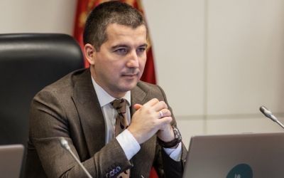 Bečić: Nema nesuglasica, Vlada će trajati pun mandat