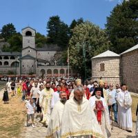 Petrovdanski sabor na Cetinju; Mitropolit Joanikije: Želimo da svi postanu učesnici Sabora u atmosferi bratske sloge i ljubavi