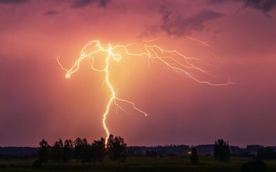 Ovo nikada ne radite u kuhinji kada zagrmi