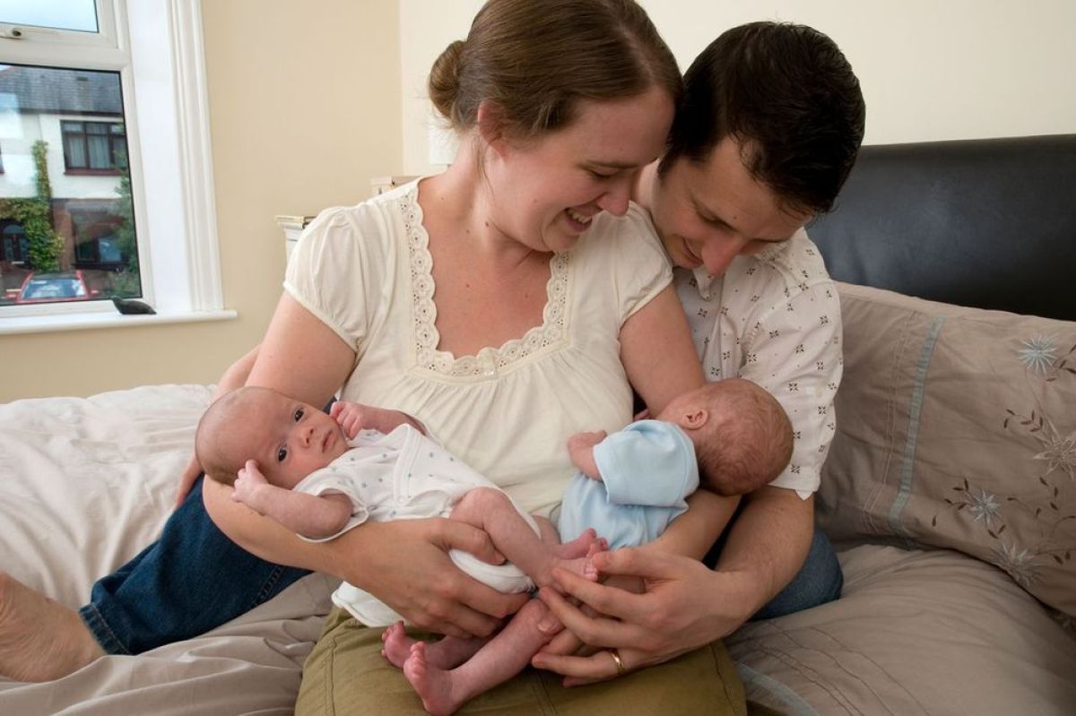 VIDEO- Čudo: Žena rodila blizance kakvi se rađaju jednom u sto godina