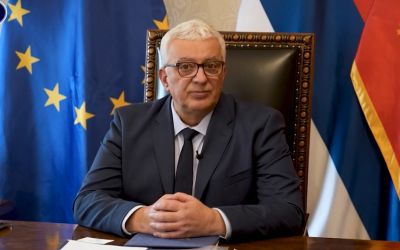 Mandić: Pozivam parlamentarnu većinu i opoziciju na razgovor, sjednica Kolegijuma sjutra u podne