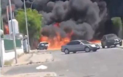 VIDEO – Haos u Španiji: Požar u skladištu hemikalija, naredba za 80.000 stanovnika da ostanu u kućama