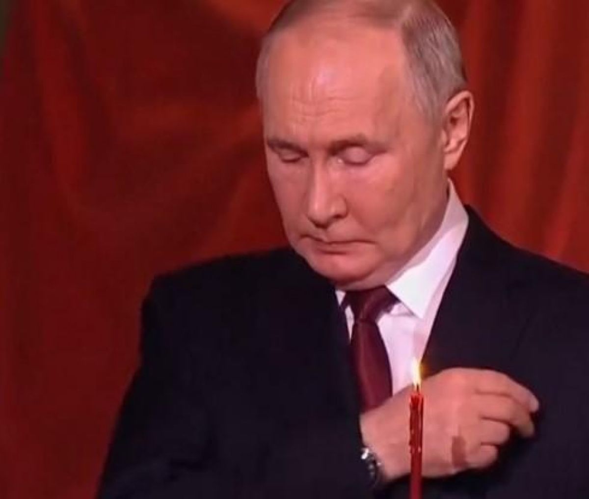Putin prisustvovao uskršnjoj liturgiji posle proglašenja primirja u Ukrajini