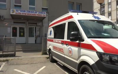 Drama u Zenici: Sin došao na pregled, a zatim sa ocem napao doktore i tehničare Hitne pomoći