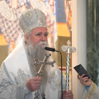 VIDEO- Mitropolit Joanikije služio liturgiju u Baru