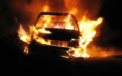 Dvije osobe izgorjele u sudaru dva vozila u Subotici