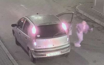 Otkriven identitet lopova koji su na pumpi ukrali „punto“ u kojem je bila djevojčica (12)