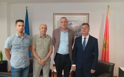 Aleksić i Sindikat prosvjete: Nastavak dijaloga i kompromis za rješenje situacije