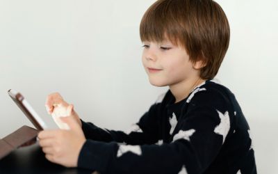 Djeca u začaranom krugu ispred ekrana: Kakve sve posljedice izaziva prekomjerni boravak u digitalnom svijetu