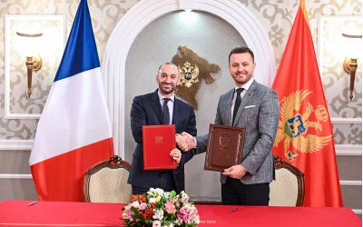 Potpisana Izjava o namjerama između Crne Gore i Republike Francuske: Unapređenje saradnje u oblasti javne uprave
