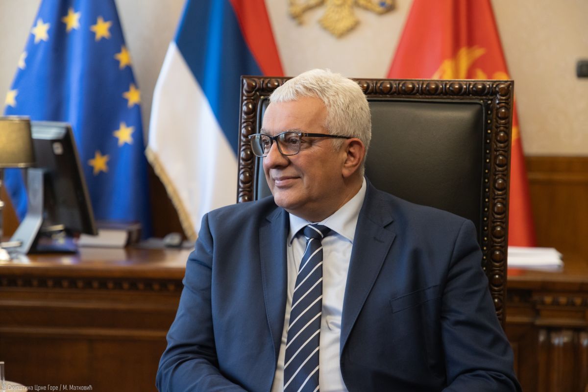 Mandić čestitao Macutu: Crnu Goru i Srbiju vežu duboke i bratske veze
