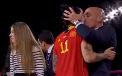 Fudbalerka nakon skandala: Nisam željela da me predsjednik poljubi
