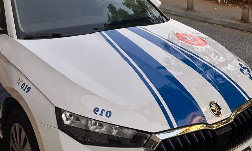 Uhapšena četvorica mladića i djevojka: Za volan pod dejstvom droge, alkohola…