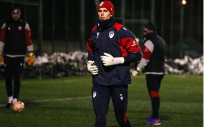 Crnogorski golman ostaje bez ugovora u Zvezdi zbog pjesme o Partizanu?