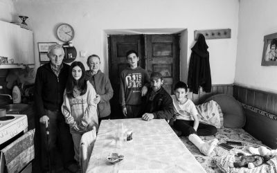 Dom porodice u selu Konjuhe izgorio do temelja: „Sve nam je izgorjelo, braća su trčala kroz plamen da izvuku telad“