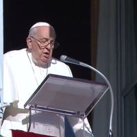 Papa Franjo: Dosta je rata