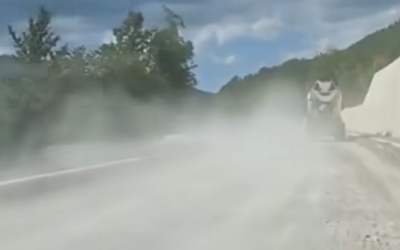 VIDEO – Mještani prijete blokadom zbog dvogodišnjih radova na putu Berane – Bijelo Polje: „Ljudi ovdje više ne mogu normalno da žive“
