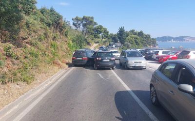 Tri osobe povrijeđene na putu Bar-Sutomore