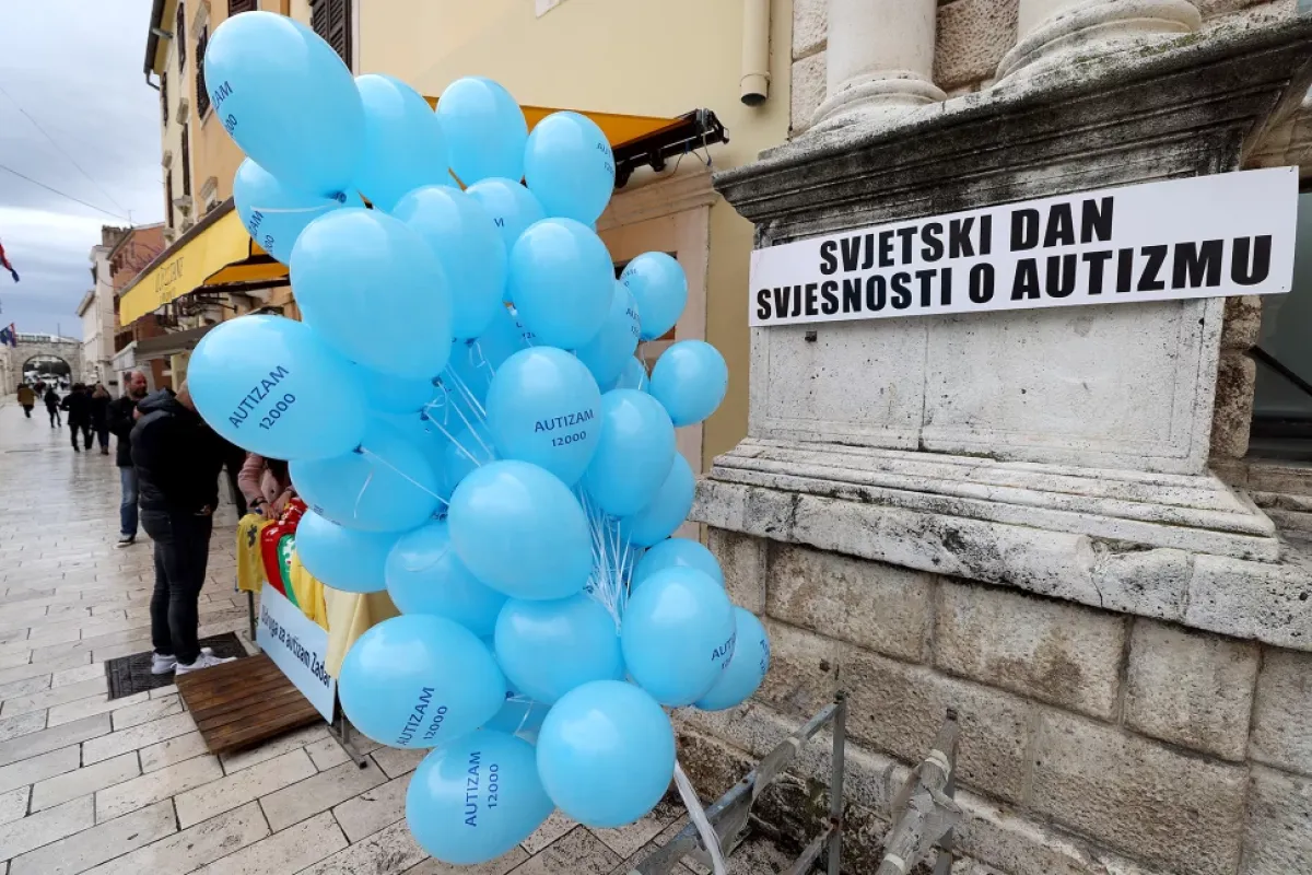 Knežević za ADRIU: Država veoma restriktivno pruža podršku roditeljima autistične djece