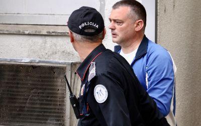 FOTO – Šefu uniformisane policije Kneževiću i komandiru Živkoviću zadržavanje do 72 sata