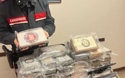 Državljanin Crne Gore uhapšen u Italiji, prevozio 50 kilograma kokaina