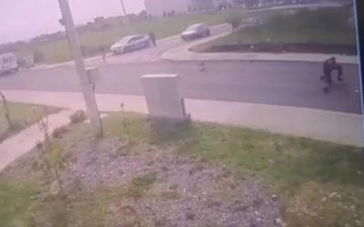 VIDEO- Uhapšen vozač: Autom oborio policajca pa pobjegao