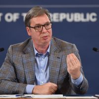 Vučić: Nikakva revolucija nije u toku, institucije dovoljno jake da odbrane Srbiju i Beograd