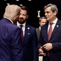 Tramp čestitao Milatoviću 13. jul – Dan državnosti